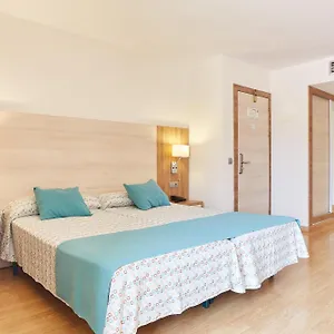 3* Отель Invisa Club Cala Blanca